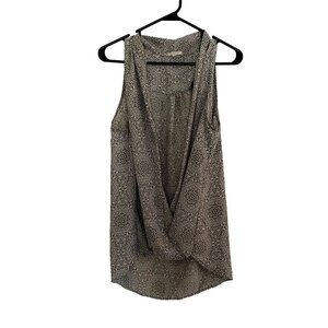 Anthropologie Pleione leopard print deep v-neck summer sleeveless blouse collar